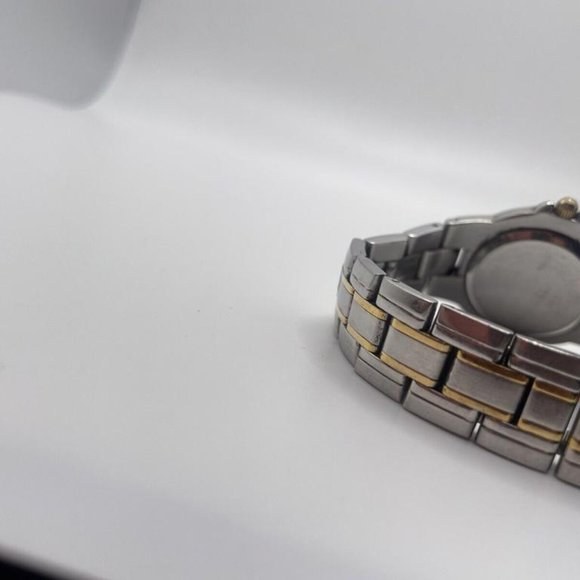 Working! Movado Women’s Quartz Wrist Watch Two Tone 80.36.825 main image 5